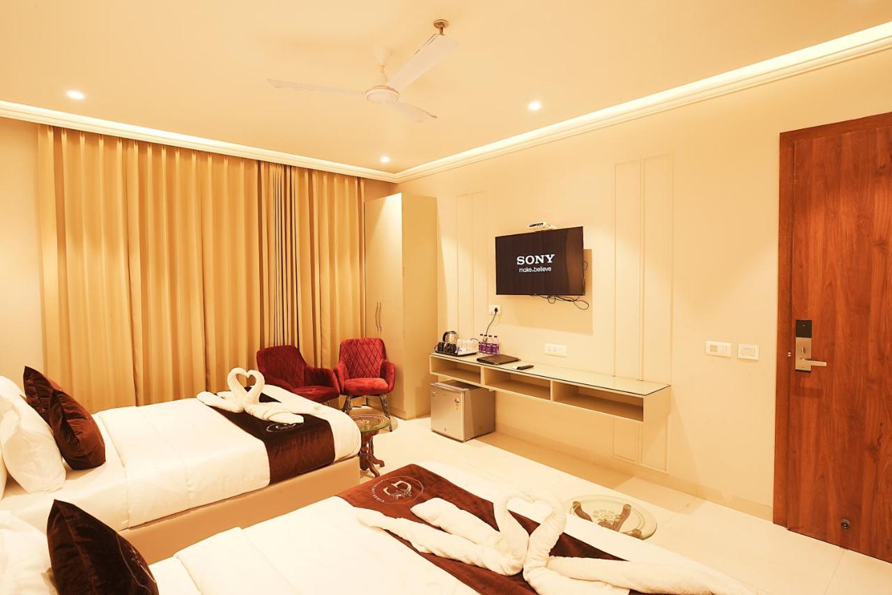 Hotel Green Land Heights Amritsar Exterior foto